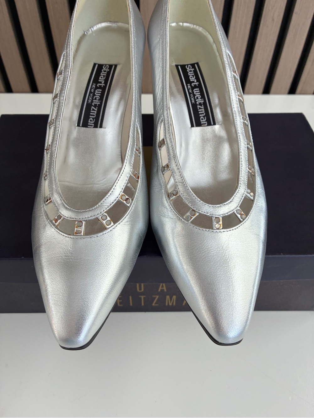 VTG STUART WEITZMAN Silver Leather Heels - Picture 3 of 8
